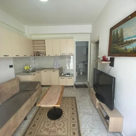 Apartament * Тирана